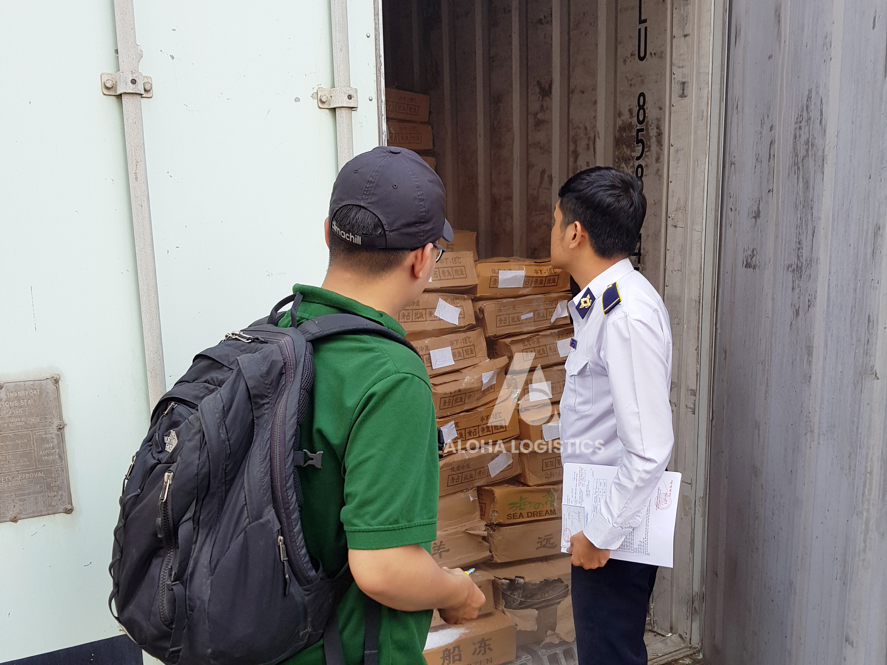 COSTS THAT WILL INCUR WHEN IMPLEMENTING IMPORT-EXPORT CUSTOMS IN VIETNAM